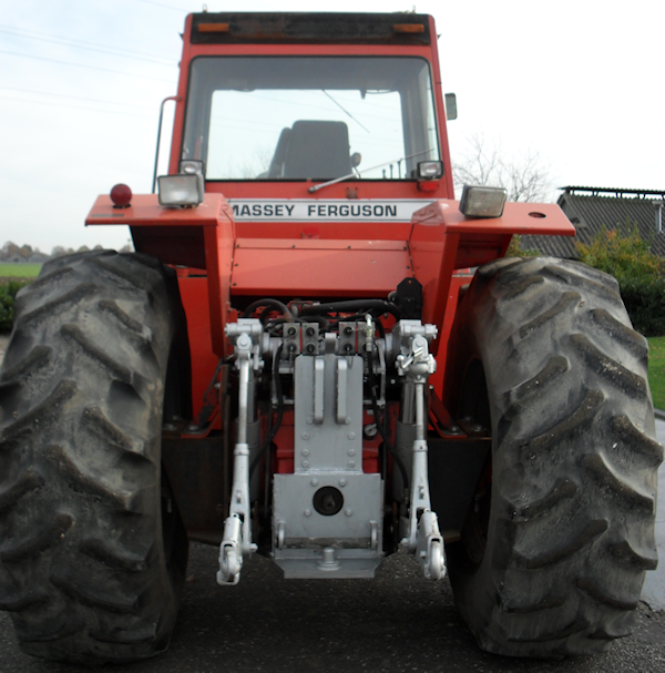 het beleid rotatie belasting Massey Ferguson 4880 te koop. MF 4880 tractor kopen.